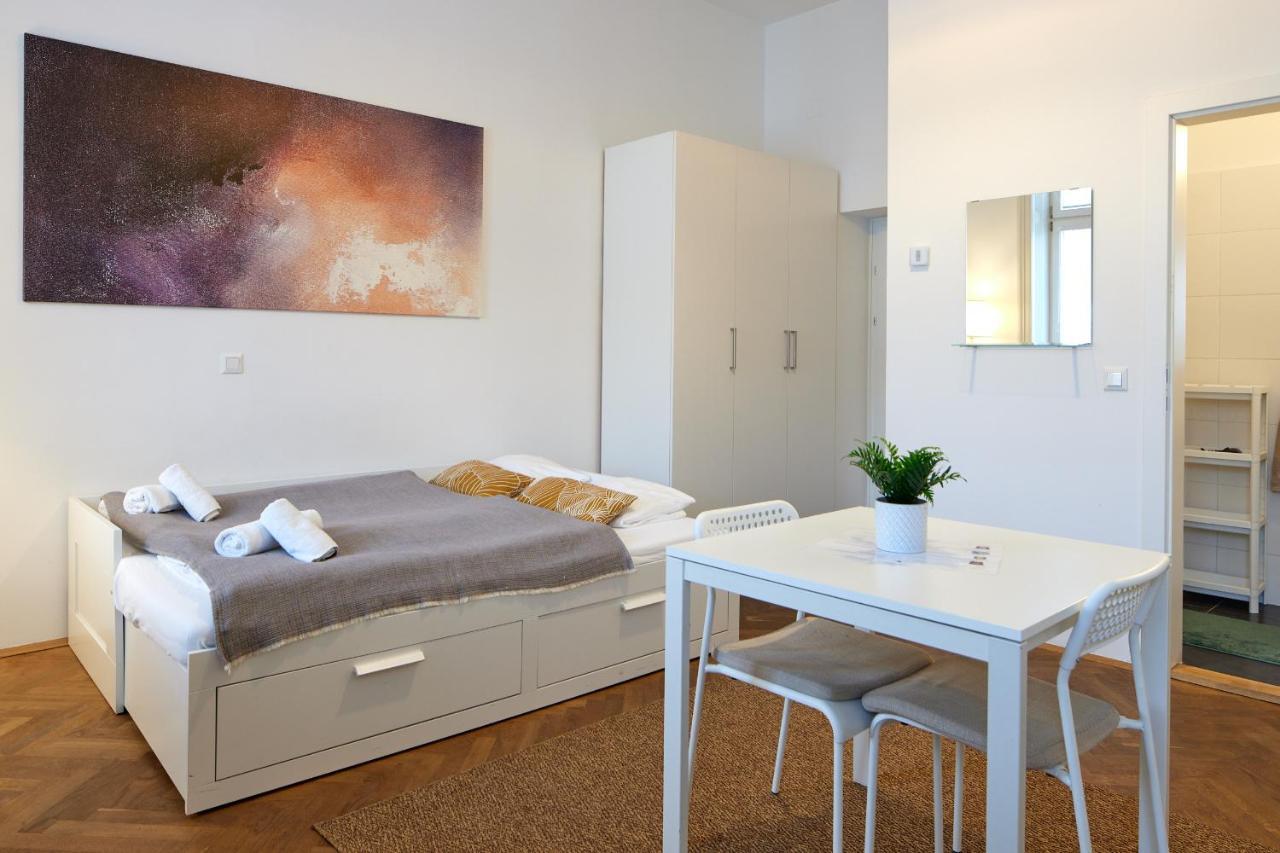 Nice Studio Close To Metro III 비엔나 외부 사진